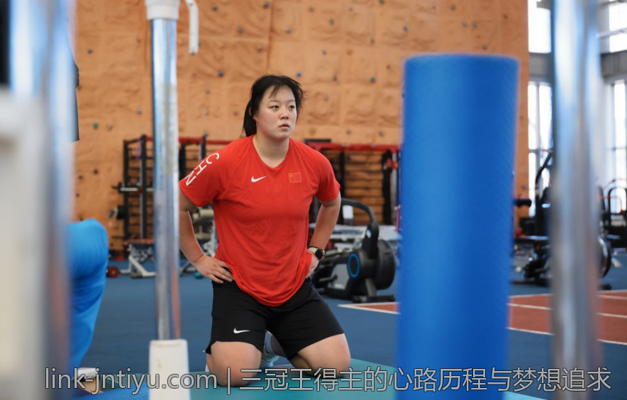 足球运动对青少年的社会化影响