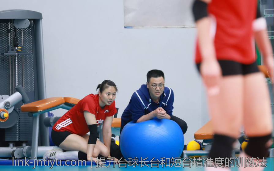 提升台球长台和短台精准度的训练法