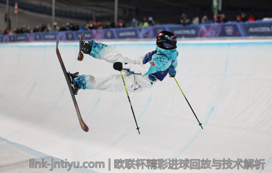 欧联杯精彩进球回放与技术解析