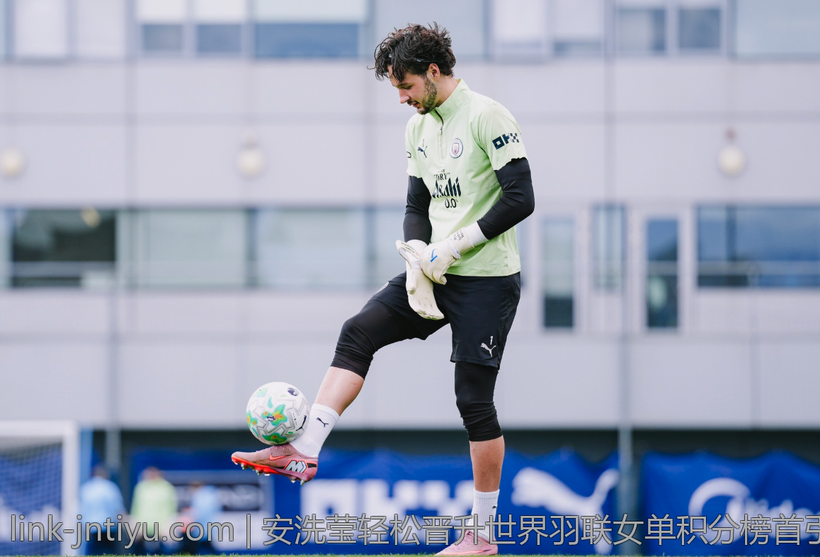 安洗莹轻松晋升世界羽联女单积分榜首引发粉丝热议